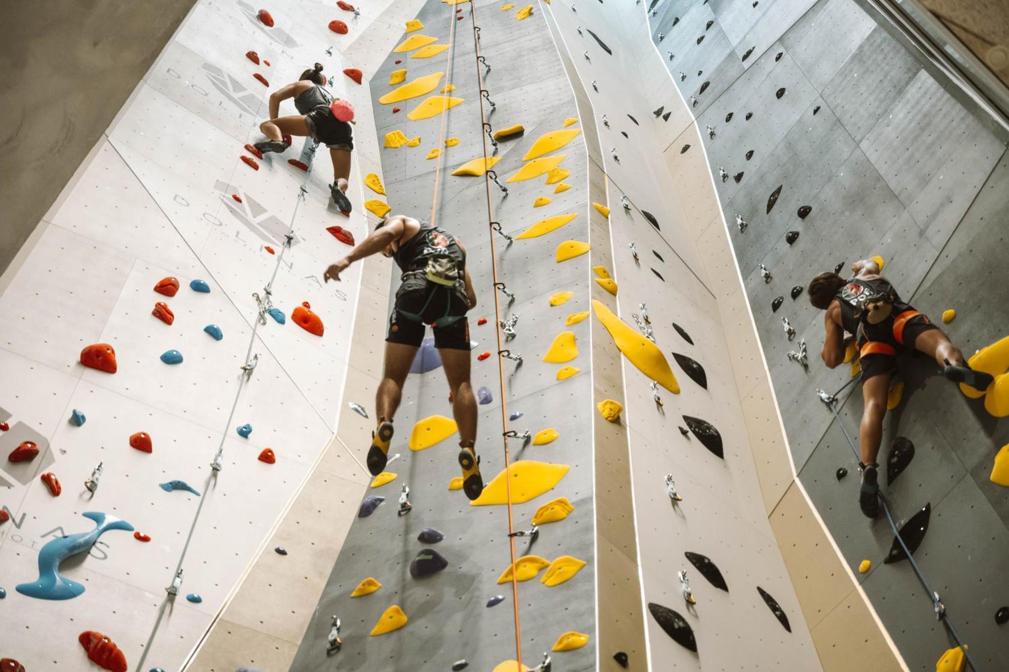 Dolinas Climbing Hotel Porto de Mos  Exterior photo